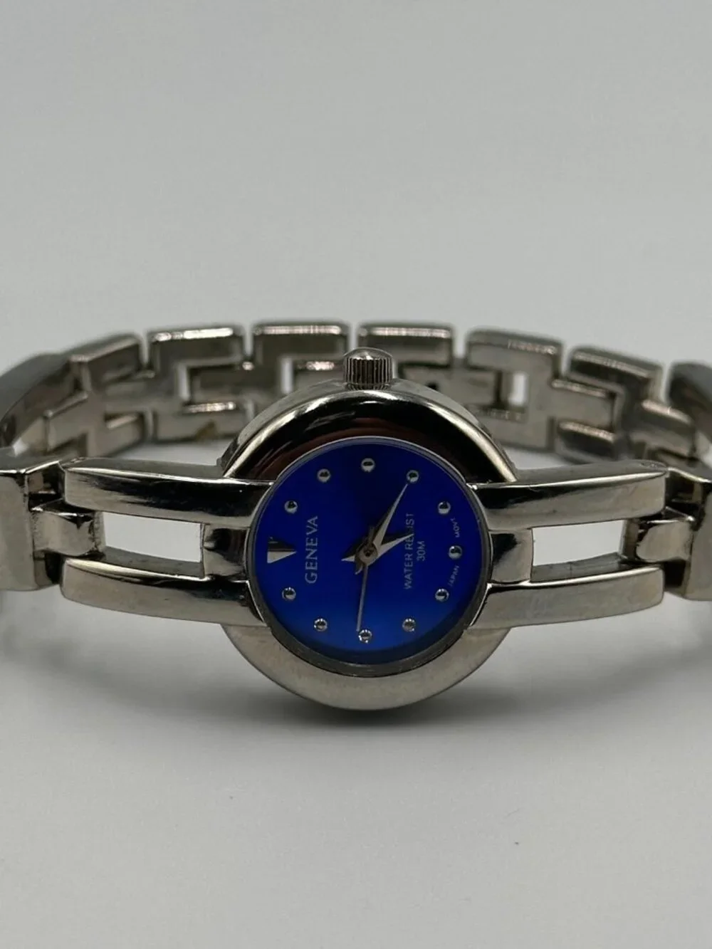 3/$30 Geneva Watch Women Silver Tone Small Blue Dial 22MM New Battery 6.25 Inch
